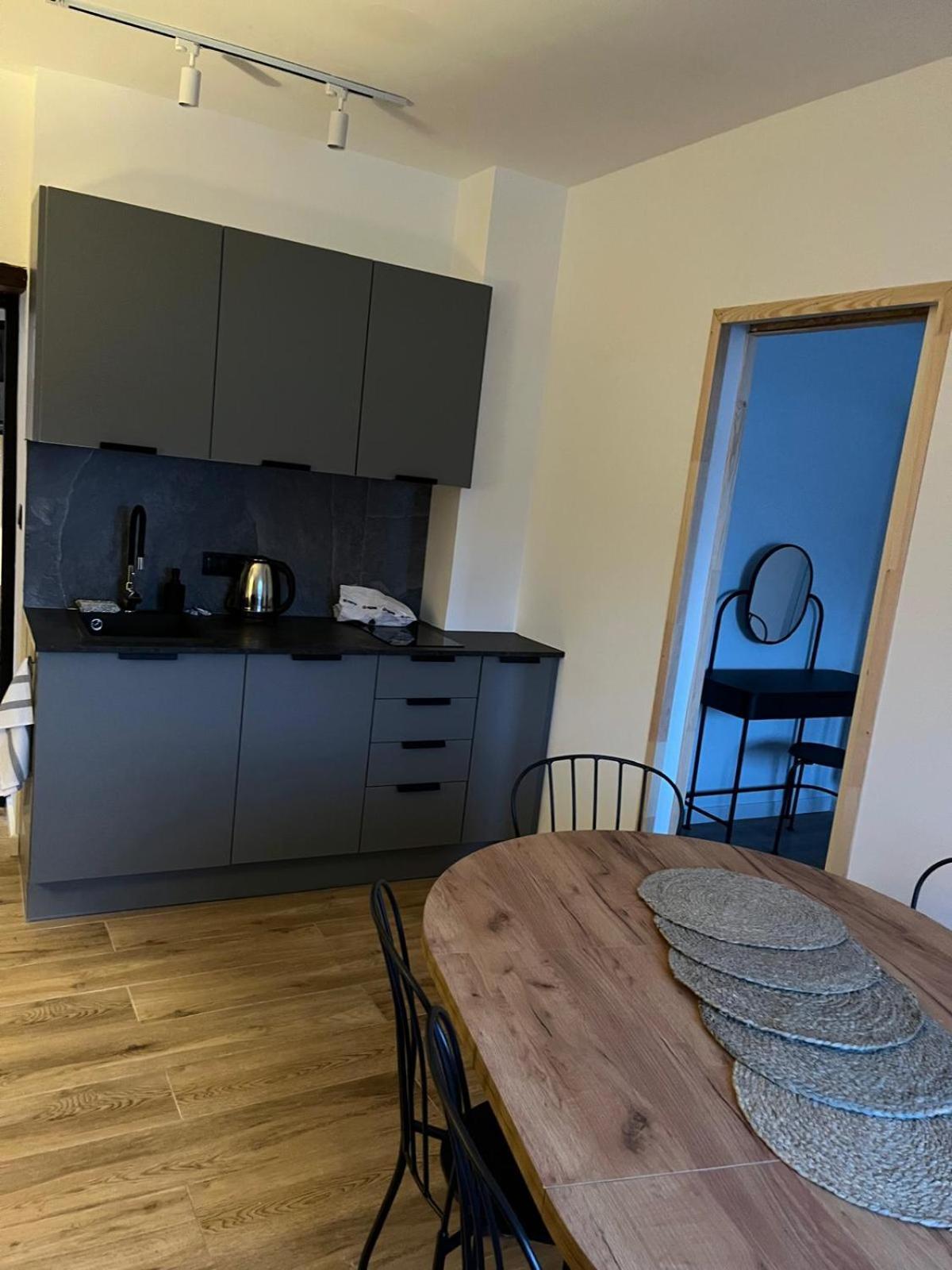 W Izerach Apartman Szklarska Poręba Kültér fotó